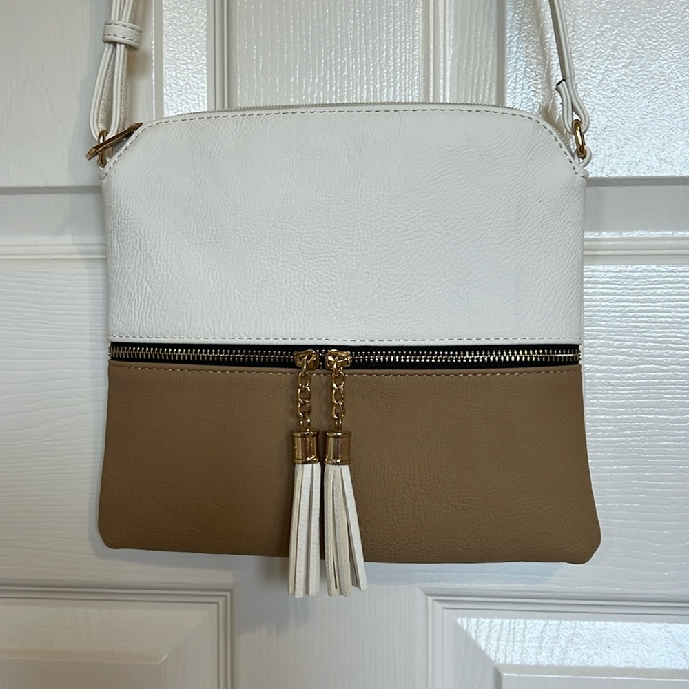 Tan/White Crossbody Bag with Tassels